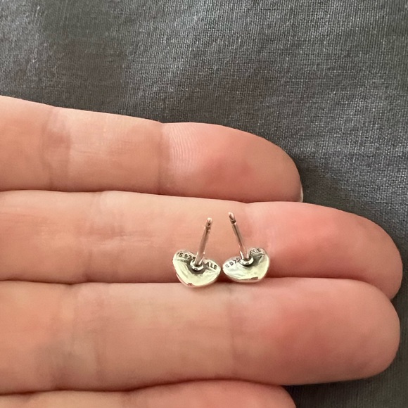 Pandora heart stud earrings - Picture 3 of 5